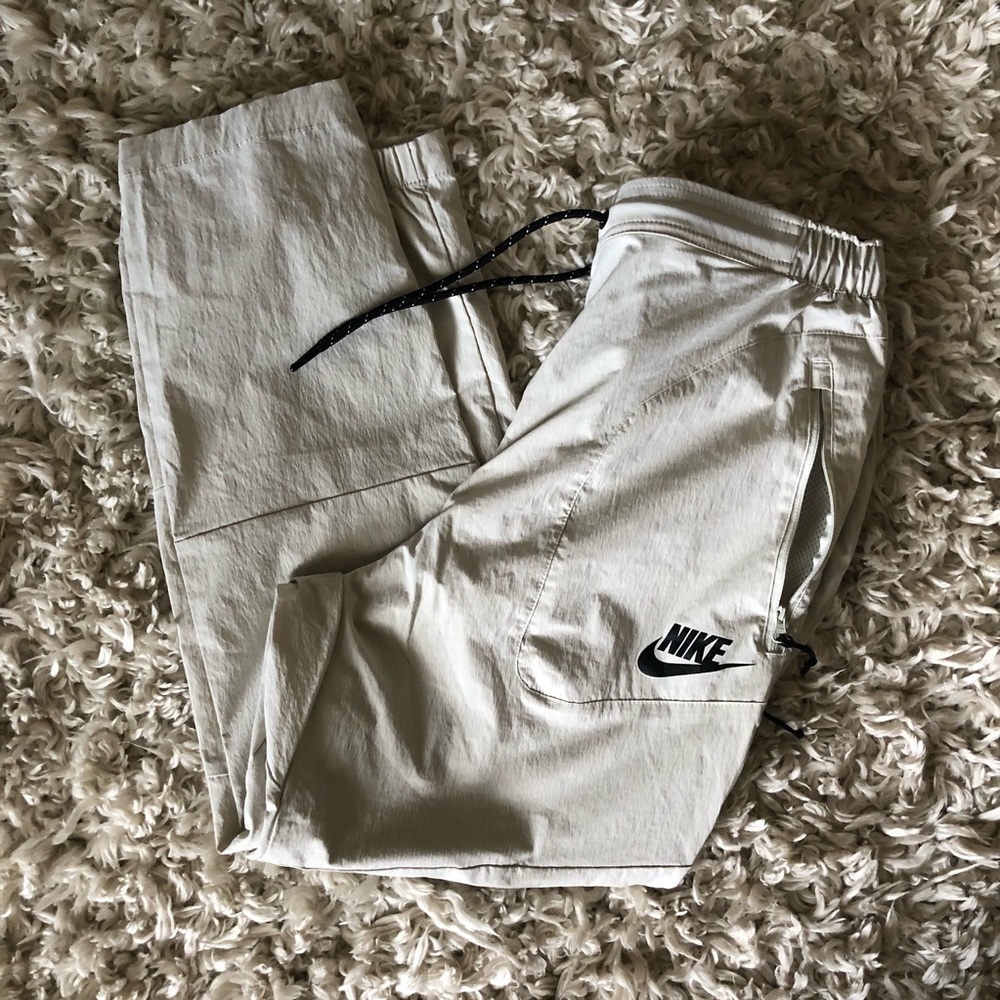 Men’s Nike Lightweight Stone Jogger Pants New L